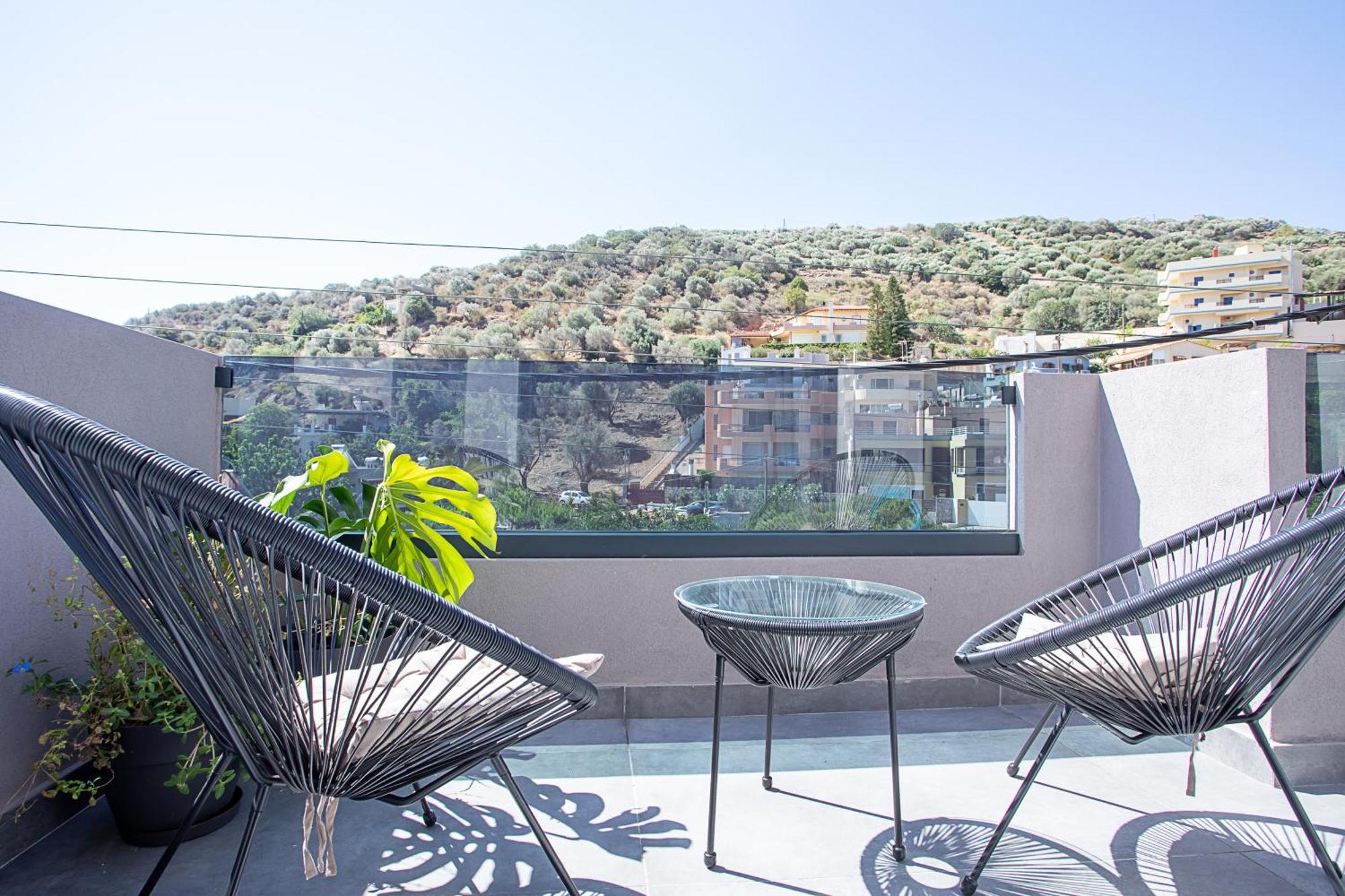 Sea La Vie Apartment *