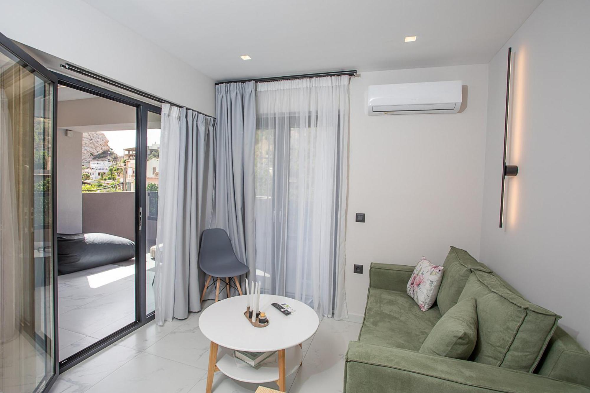 Sea La Vie Apartment